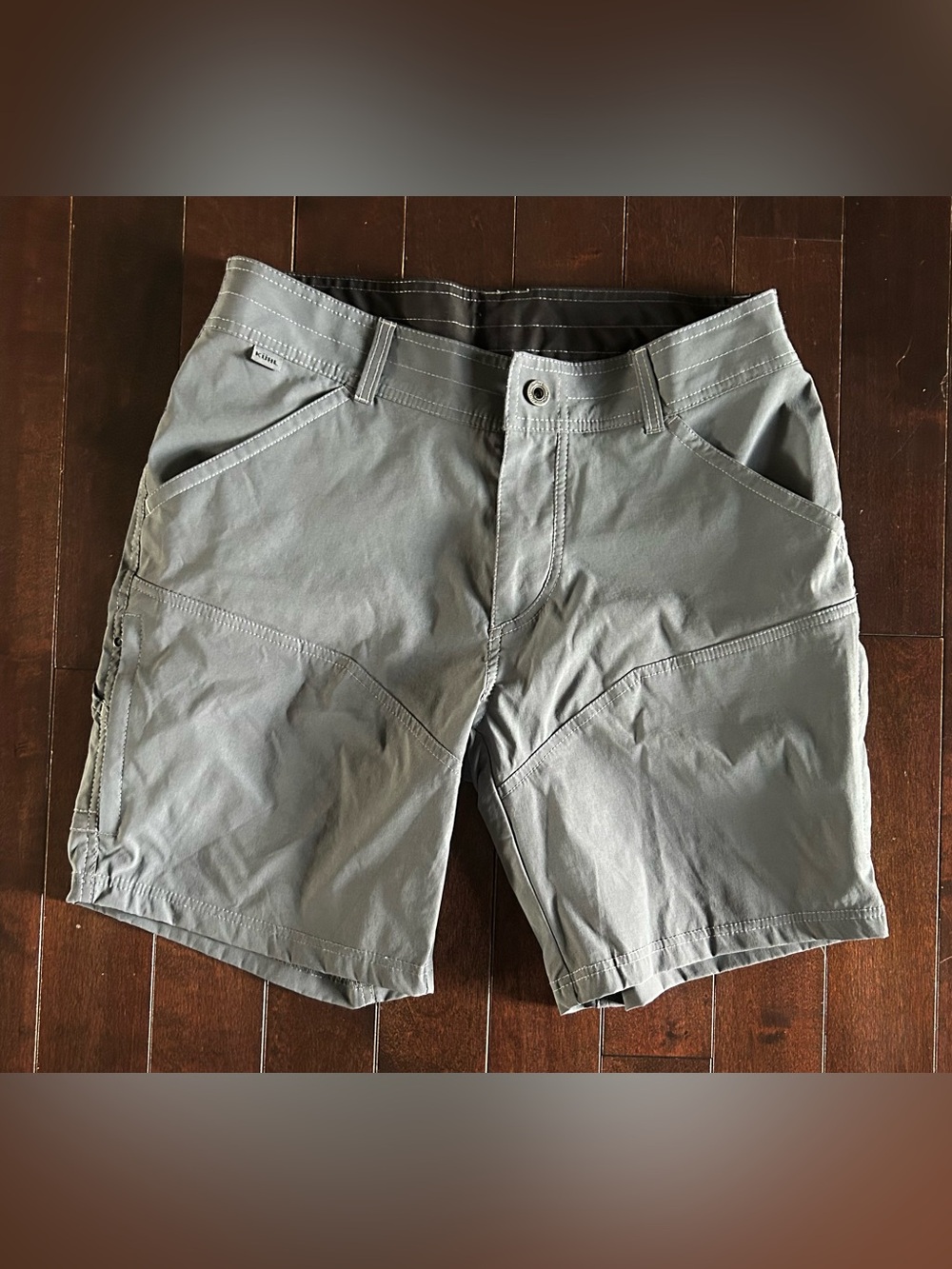 Kuhl Shorts Men 33 Solid gray Chino Cargo Pockets Outdoors Hiking Nylon